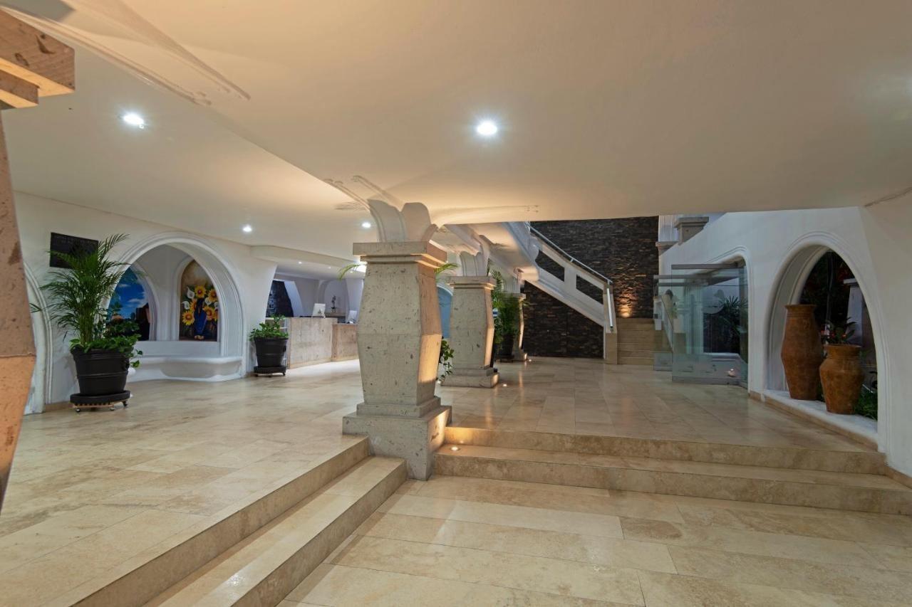 Hotel Fiesta Mexicana Manzanillo Exterior photo