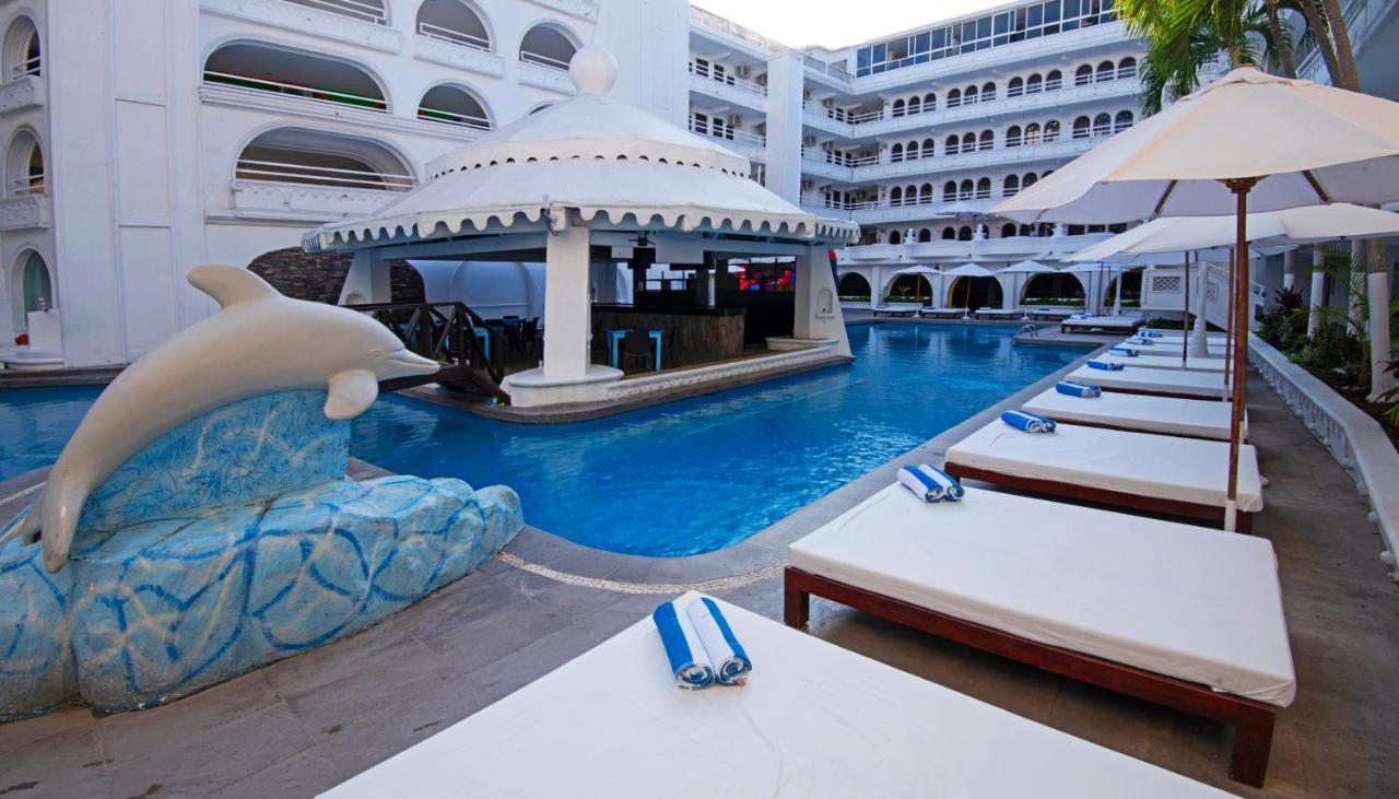 Hotel Fiesta Mexicana Manzanillo Exterior photo