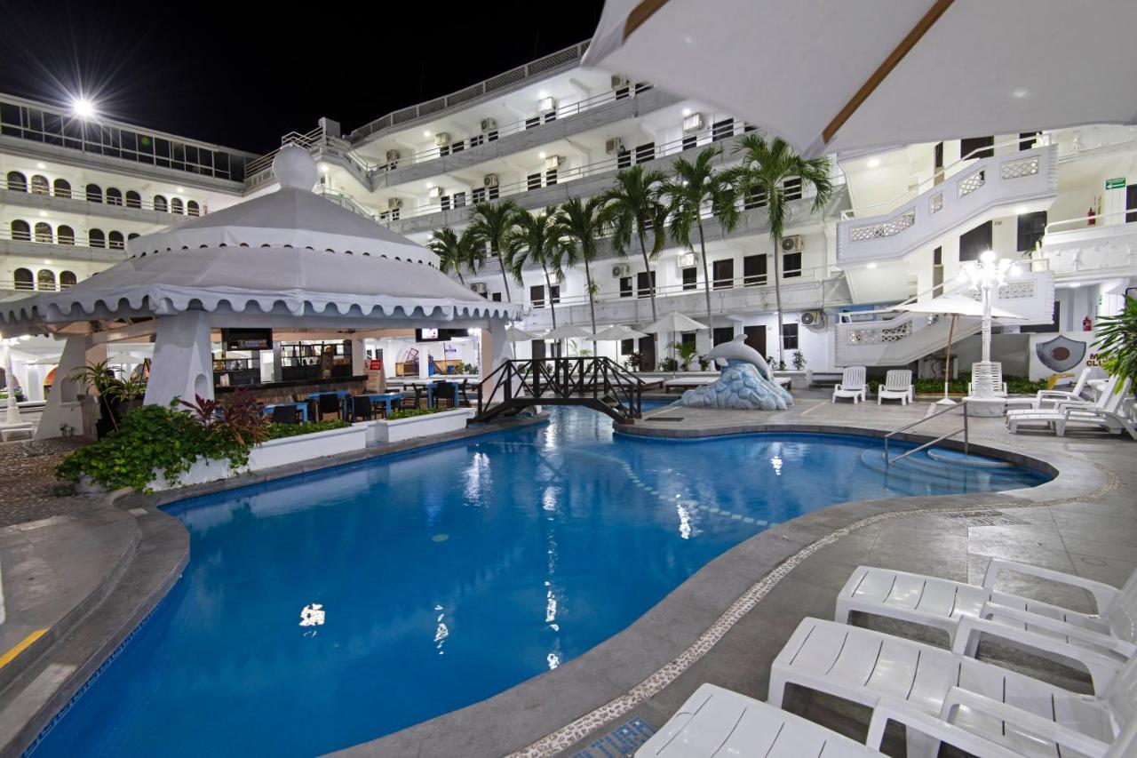 Hotel Fiesta Mexicana Manzanillo Exterior photo